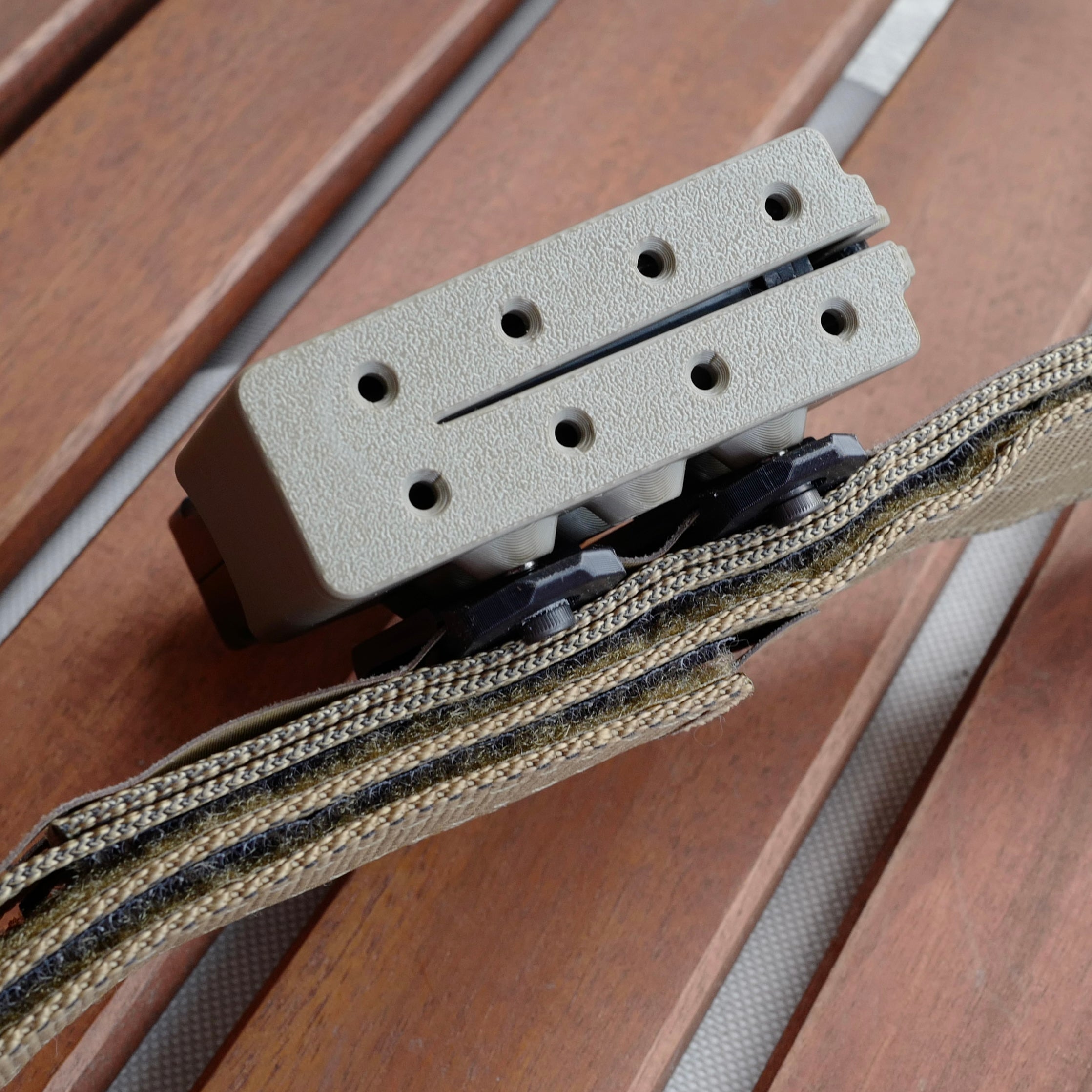 AW & AICS Mag belt holster