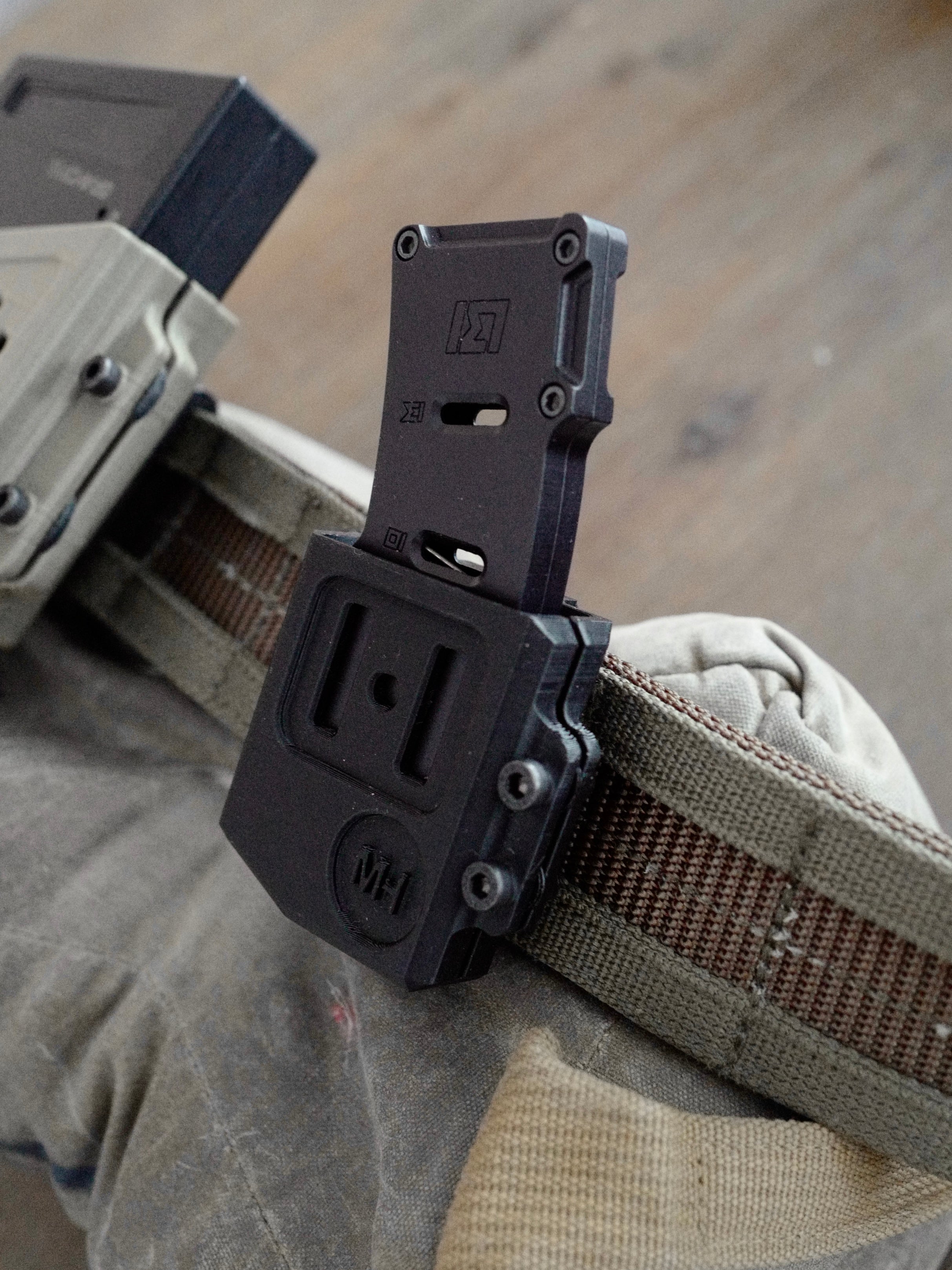 CZ457 Mag belt holster