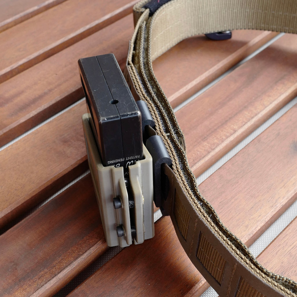 AW & AICS Mag belt holster